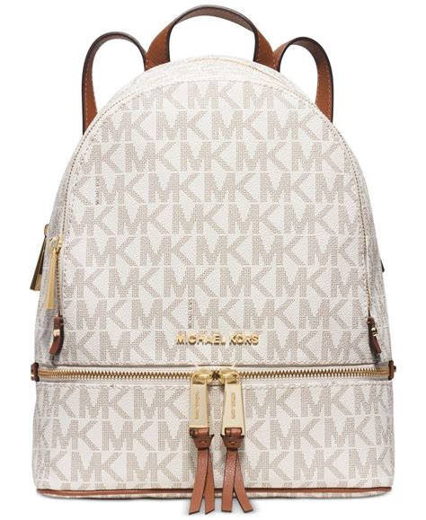 michael kors backpack outlet clearance.